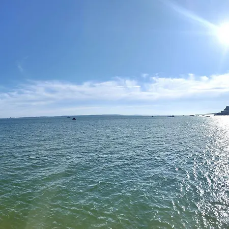 En Bord De Avec Acces Plage, Terrasse & Wifi - Fr-1-736-48